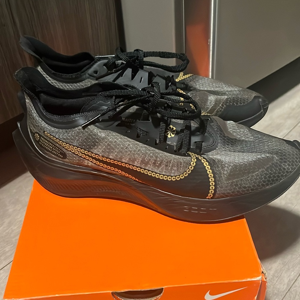 Nike Zoom Gravity